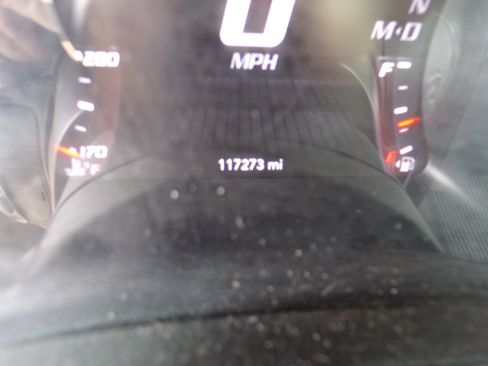 Used 2016 Dodge Challenger SXT image 11