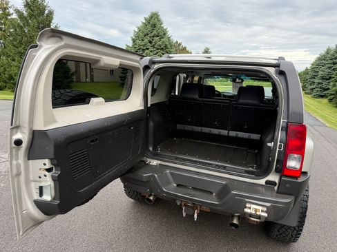 Used 2008 HUMMER H3 Alpha AWD/4WD image 9