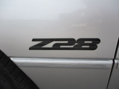 Used 1996 Chevrolet Camaro Z/28 image 9