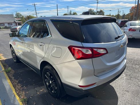 Used 2019 Chevrolet Equinox LT image 4