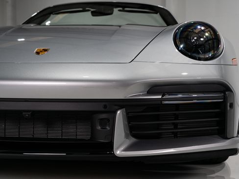 Used 2024 Porsche 911 Turbo S image 39