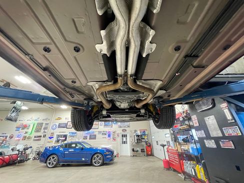 Used 2023 Dodge Challenger R/T w/ T/A PACKAGE RWD image 59