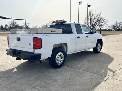 Used 2015 Chevrolet Silverado 1500 image 5