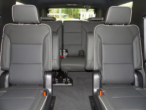 New 2026 Chevrolet Tahoe Premier image 24