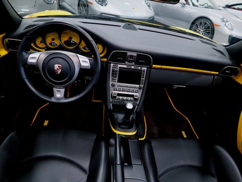 Used 2007 Porsche 911 Carrera S image 30