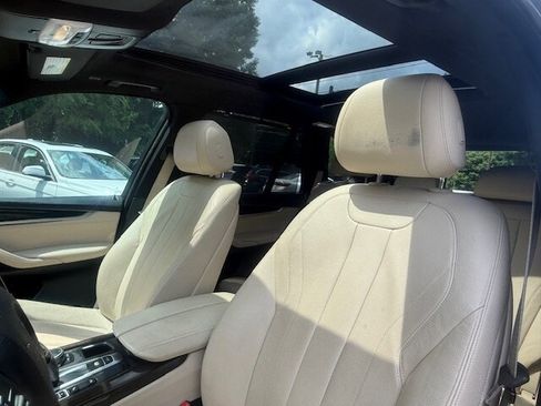 Used 2017 BMW X5 xDrive35i image 10