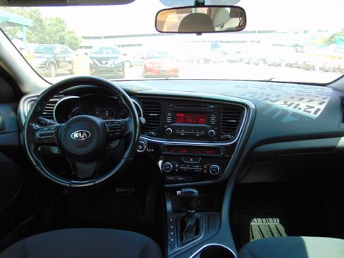 Used 2015 Kia Optima LX image 13