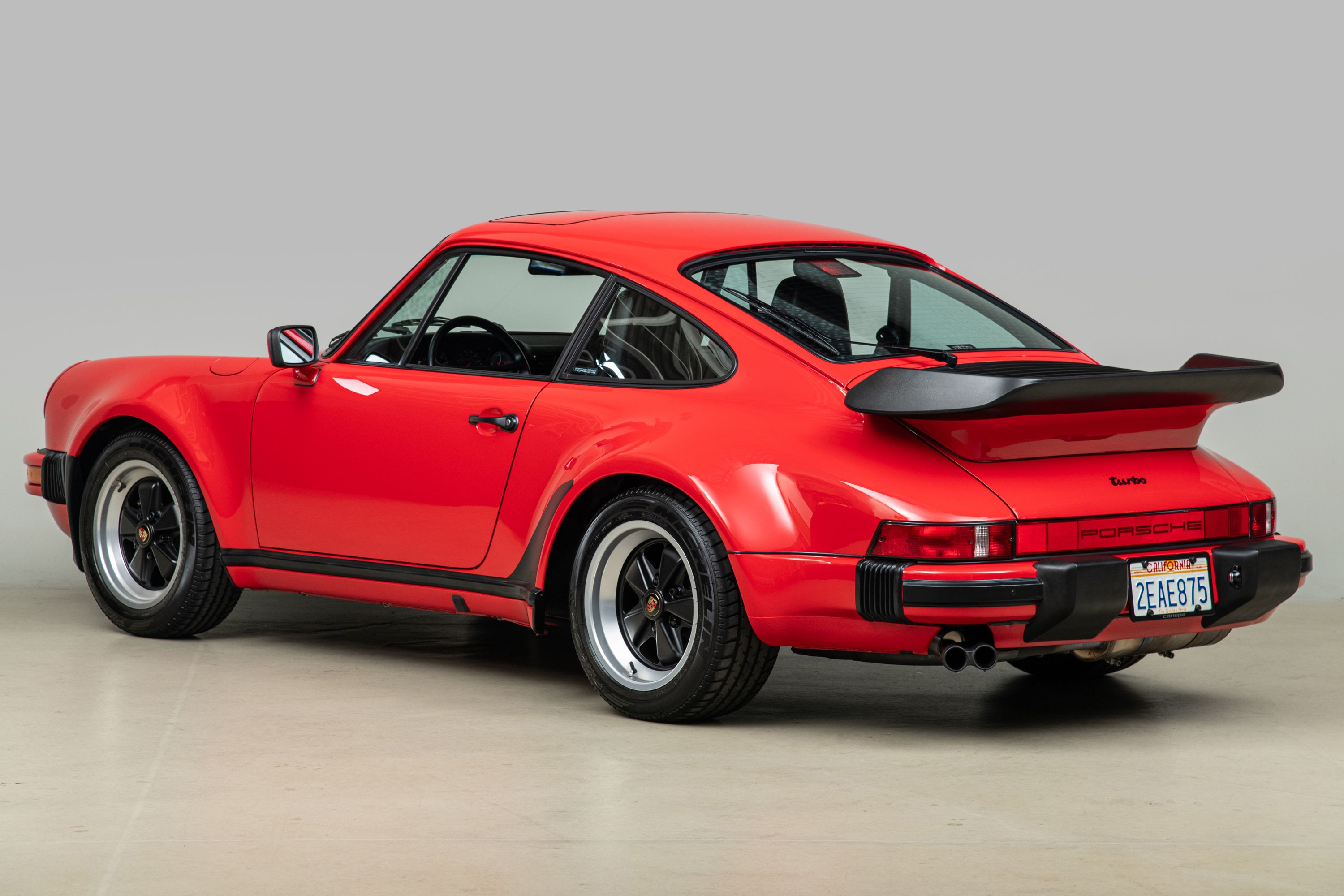 Used 1988 Porsche 911 Turbo Coupe RWD image 4