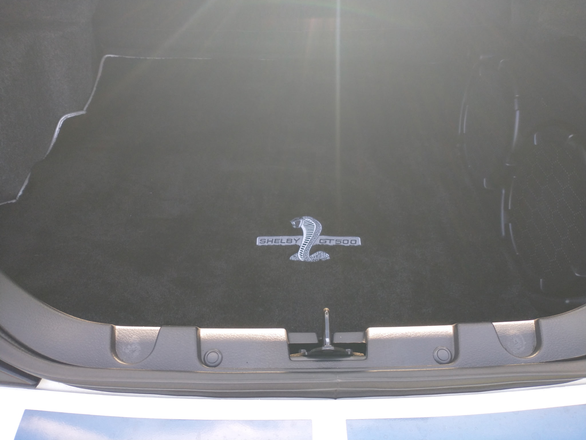 Used 2008 Ford Mustang Shelby GT500 Coupe RWD image 7