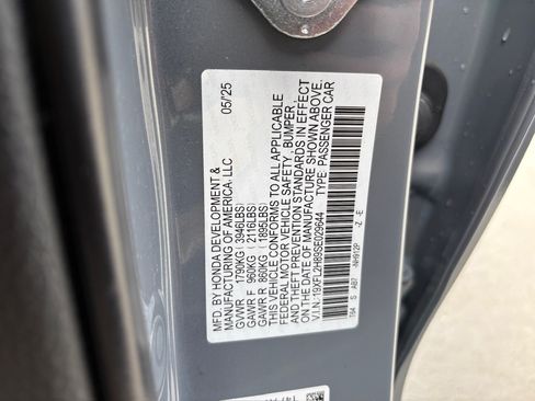 Used 2025 Honda Civic Sport image 23