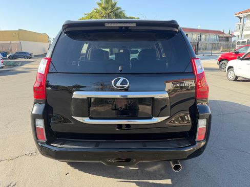 Used 2013 Lexus GX 460 image 10