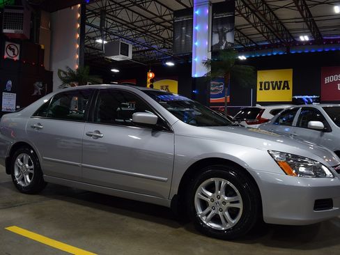 Used 2007 Honda Accord EX image 13