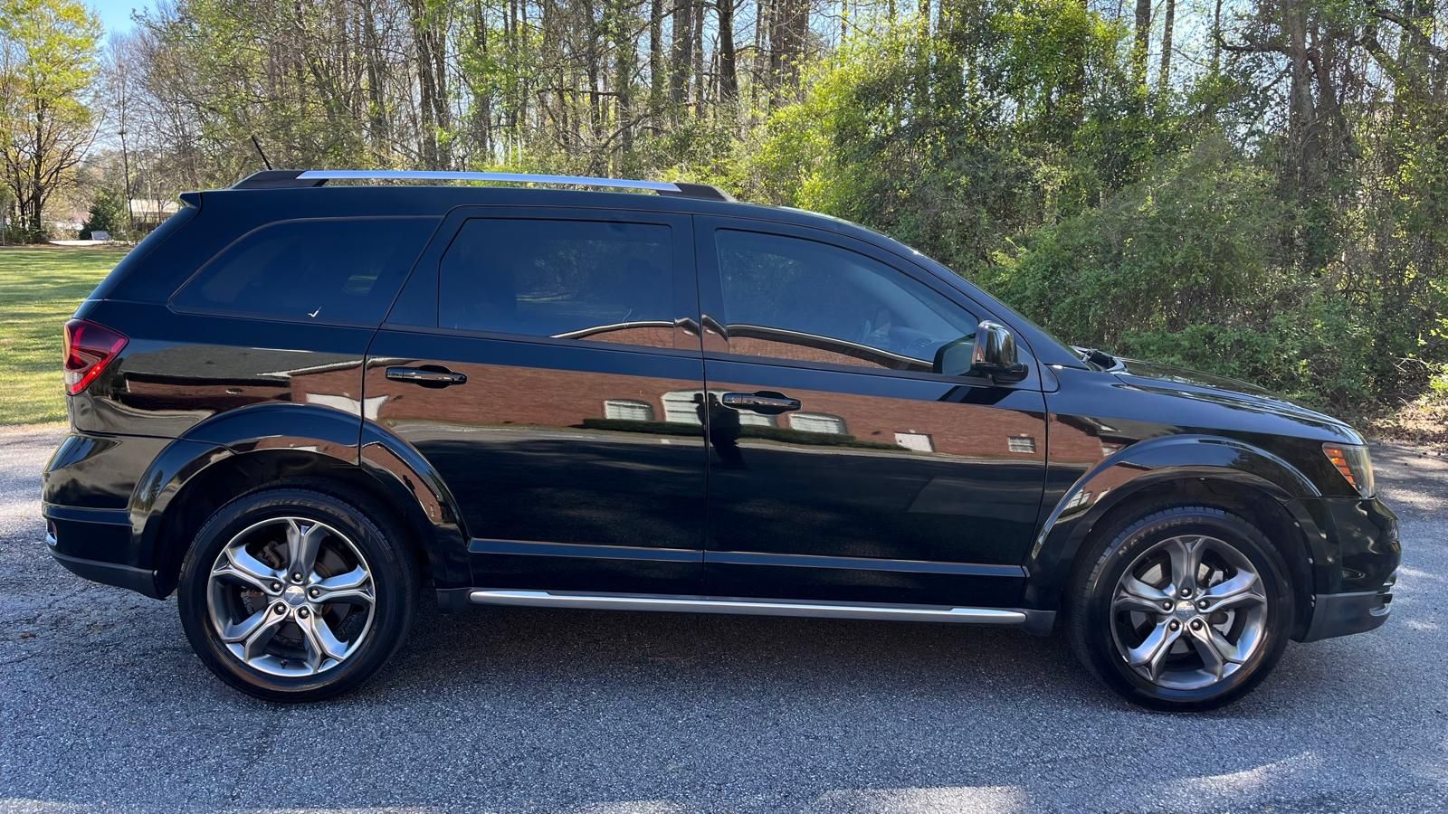 Used 2016 Dodge Journey FWD Crossroad image 3