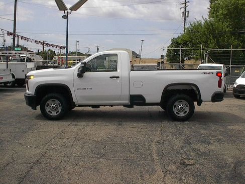 Used 2022 Chevrolet Silverado 2500 W/T AWD/4WD image 9