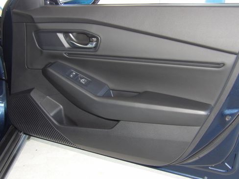 Used 2024 Honda Accord EX image 21
