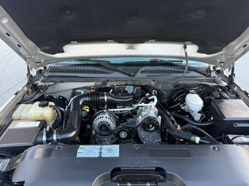 Used 2007 Chevrolet Silverado 1500 Classic W/T image 16