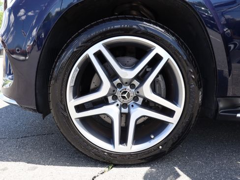 Used 2018 Mercedes-Benz GLS 550 4MATIC image 45
