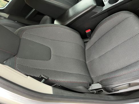 Used 2016 Chevrolet Equinox LS image 29