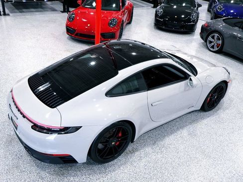 Used 2022 Porsche 911 Carrera 4 GTS AWD/4WD image 11