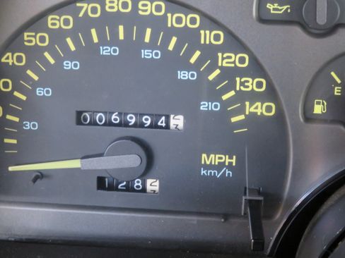 Used 1990 Chevrolet Camaro IROC-Z image 24