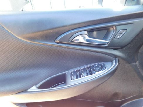 Used 2023 Chevrolet Malibu LT image 10