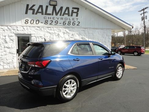Used 2022 Chevrolet Equinox LT image 11
