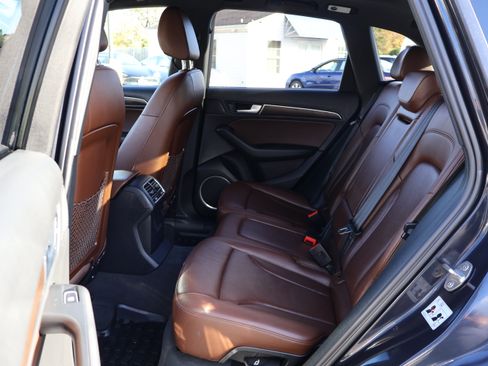 Used 2017 Audi Q5 2.0T Premium Plus image 14