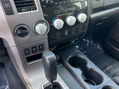 Used 2012 Toyota Tundra SR5 image 10