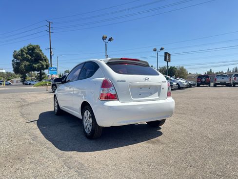 Used 2009 Hyundai Accent GS Hatchback FWD image 6