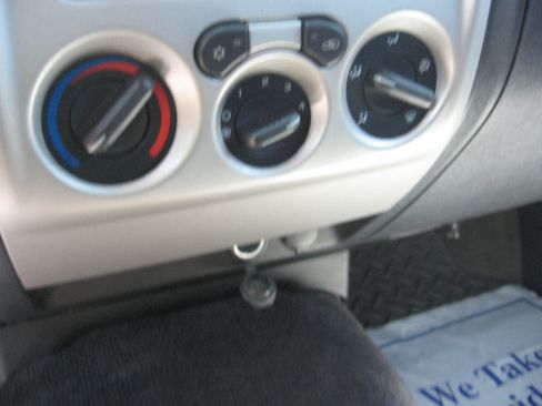 Used 2009 Chevrolet Colorado 4x4 Crew Cab image 12