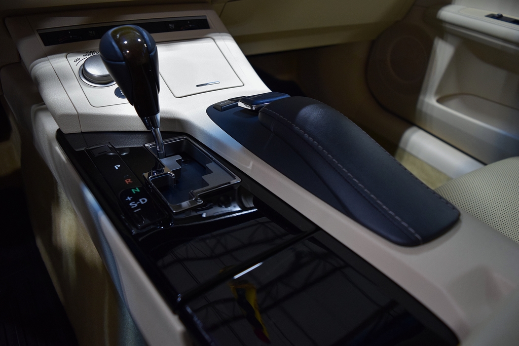 Used 2015 Lexus ES 350 Premium FWD image 26