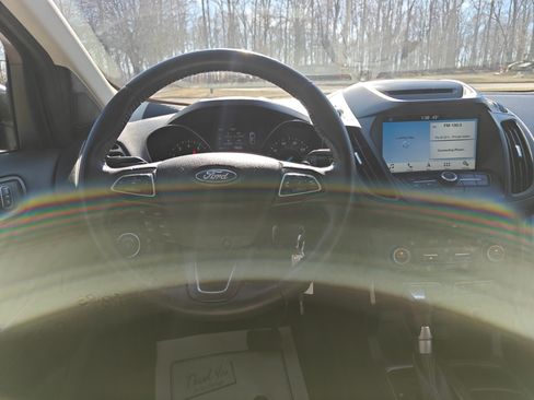 Used 2018 Ford Escape SE image 8