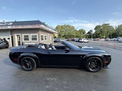 Used 2023 Dodge Challenger SRT Hellcat RWD image 12