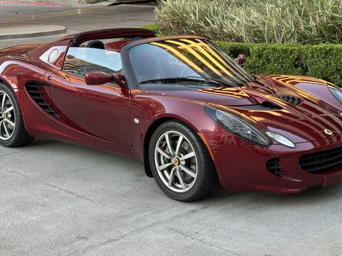 Used 2005 Lotus Elise image 21