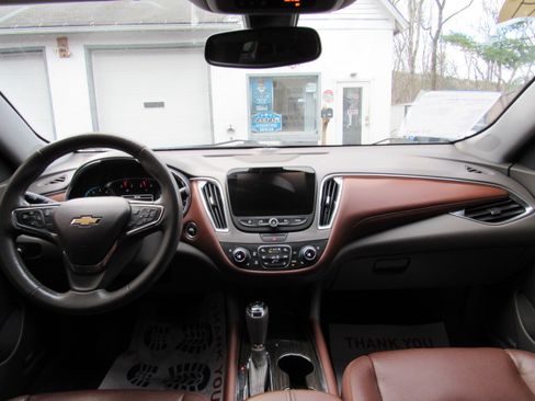 Used 2016 Chevrolet Malibu Premier image 16