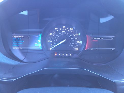 Used 2016 Ford Edge SEL FWD image 13