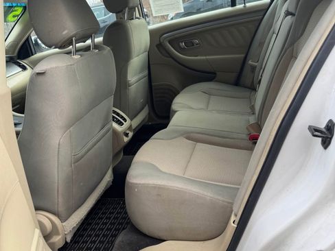 Used 2013 Ford Taurus SEL AWD/4WD image 9
