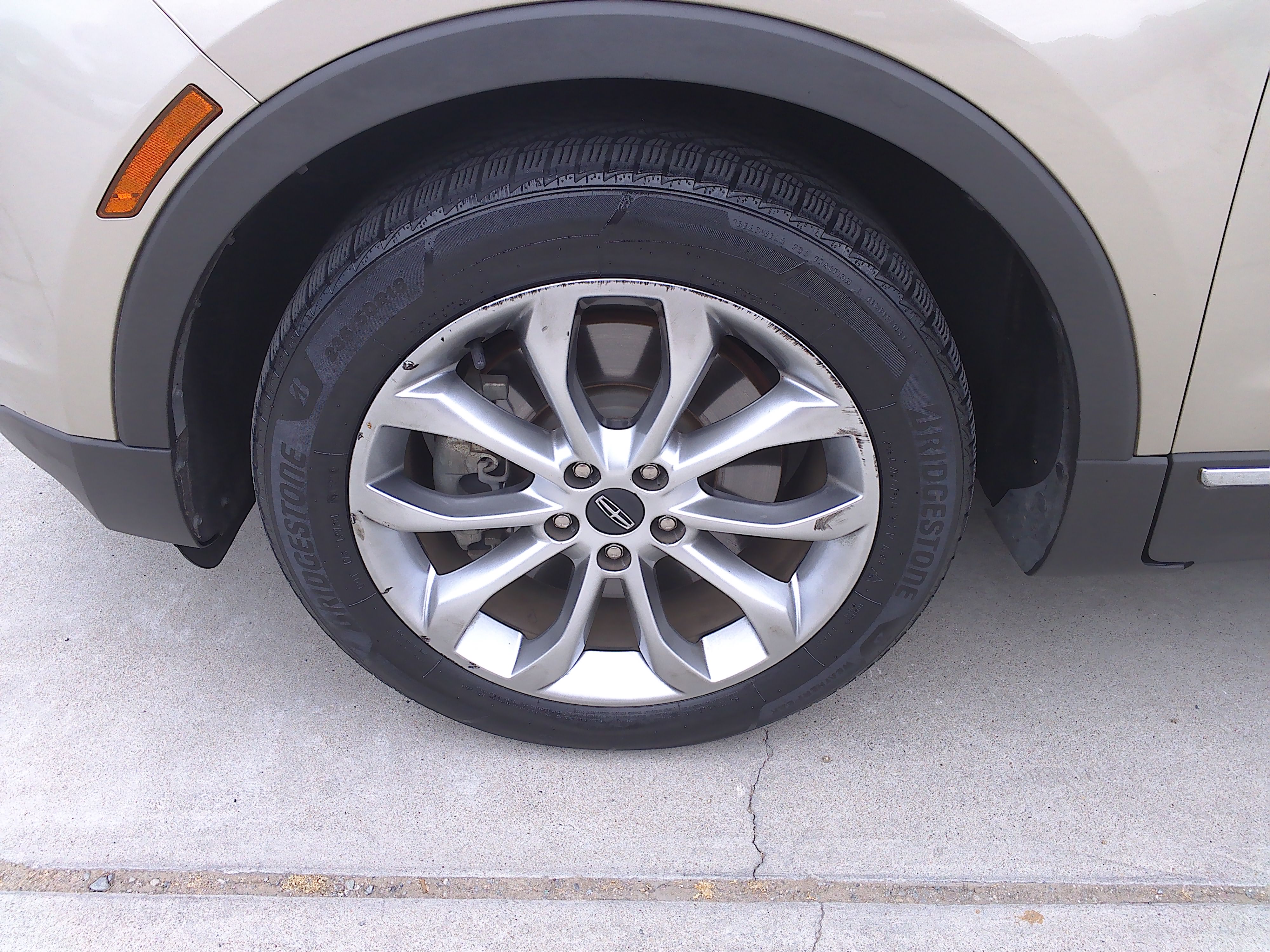 Used 2015 Lincoln MKC FWD image 39