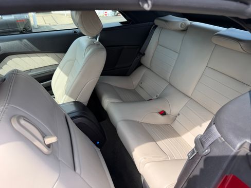 Used 2014 Ford Mustang RWD image 11