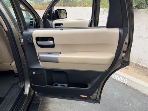 Used 2017 Toyota Sequoia Limited image 21