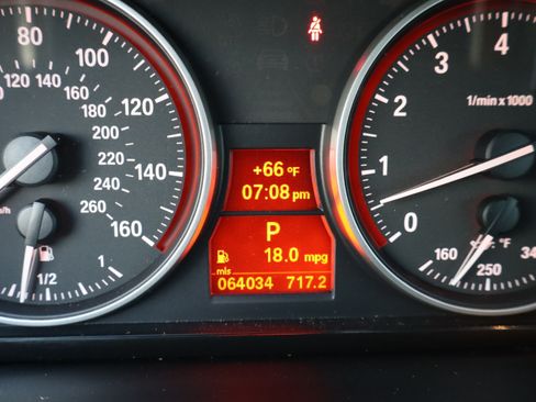 Used 2010 BMW 328i image 21