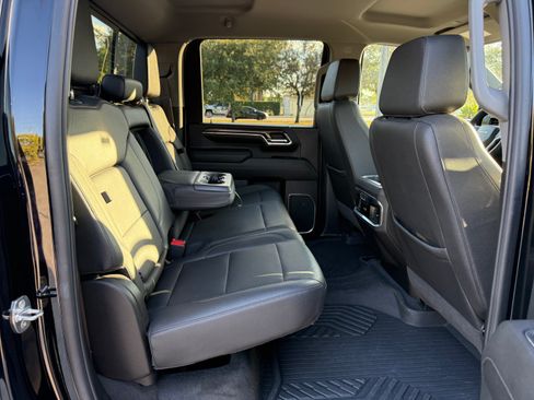 Used 2024 Chevrolet Silverado 2500 LTZ image 4