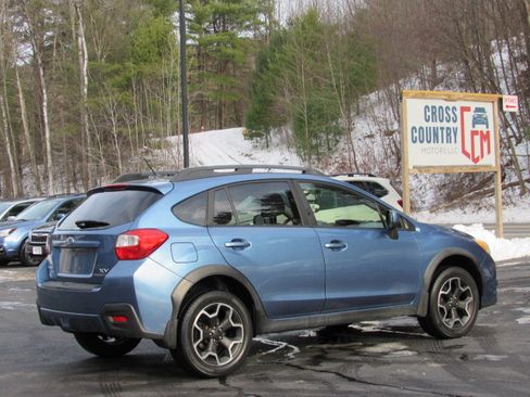 Used 2014 Subaru XV Crosstrek 2.0i Premium image 10