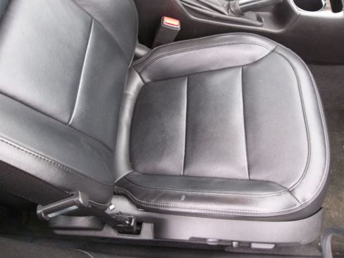 Used 2016 Chevrolet Malibu Limited LTZ image 6