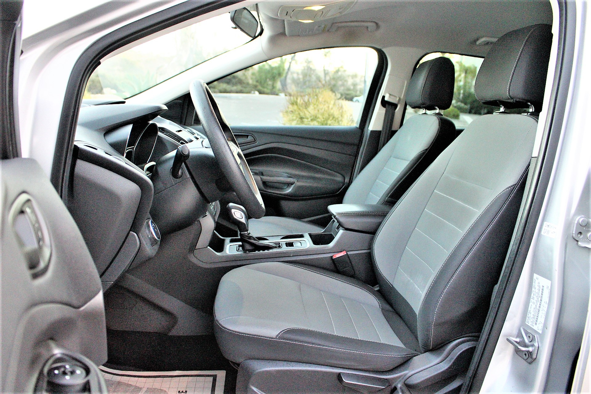 Used 2017 Ford Escape FWD S image 15