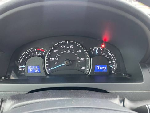 Used 2014 Toyota Camry LE image 12