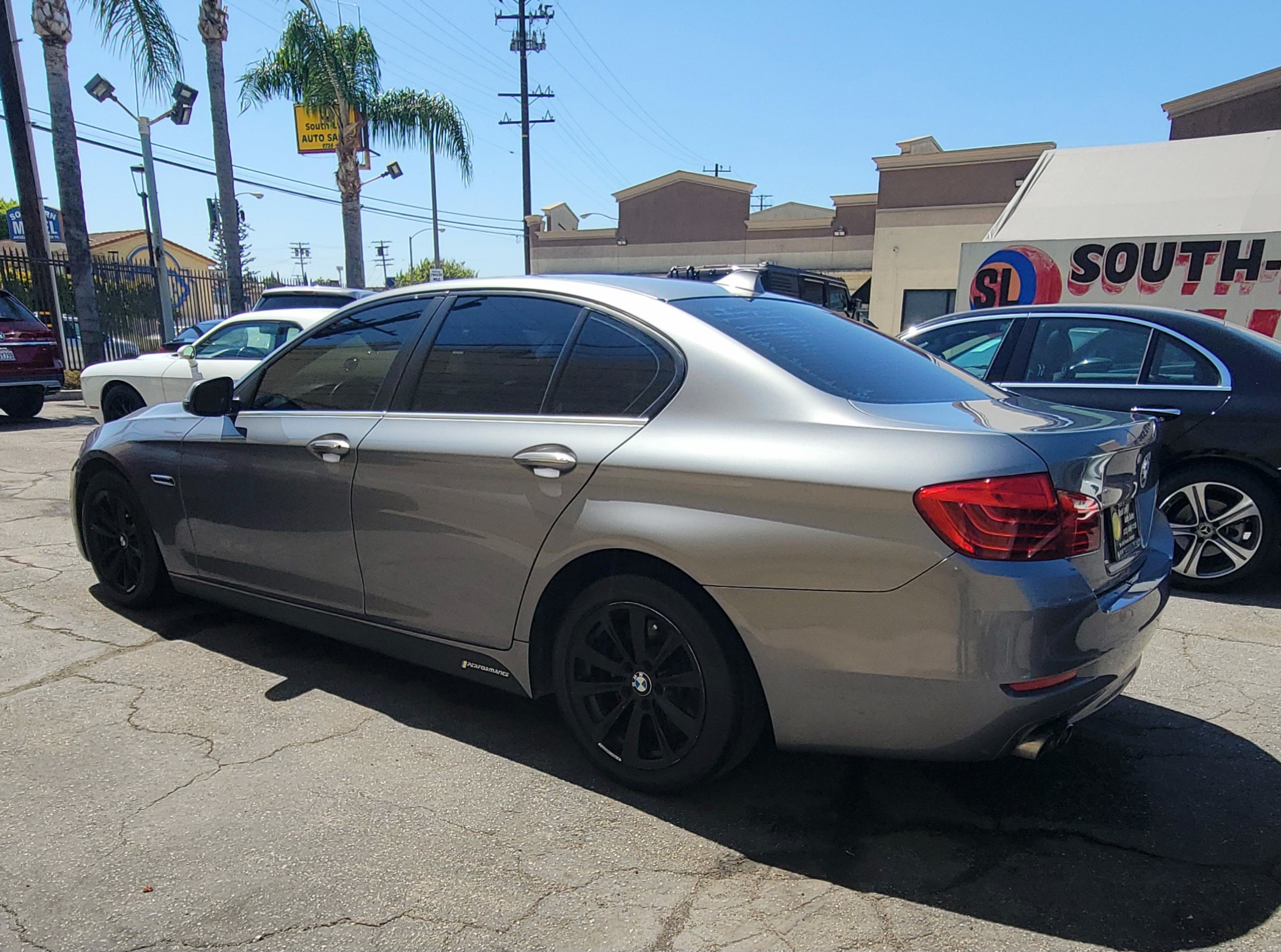 Used 2014 BMW 528i Sedan RWD image 3