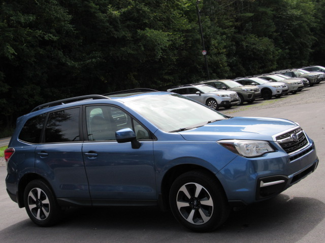 Used 2017 Subaru Forester 2.5i Premium AWD/4WD image 13