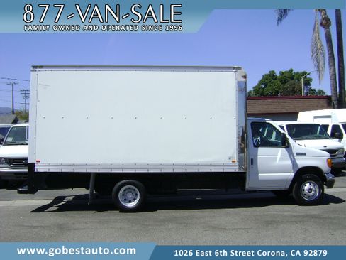 Used 2006 Ford E-350 and Econoline 350 image 1