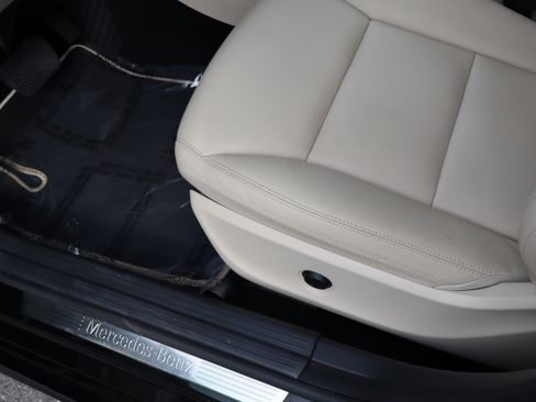 Used 2014 Mercedes-Benz CLA 250 image 18